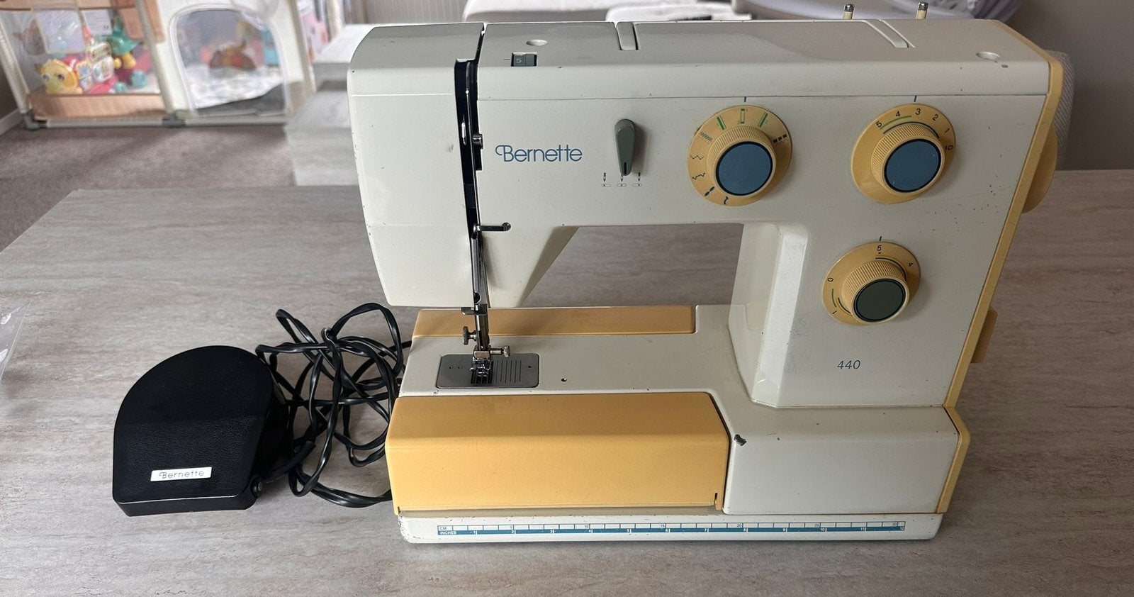Bernette 440, Hobby en Vrije tijd, Naaimachines en Toebehoren, Ophalen of Verzenden, Gebruikt, Naaimachine, Overige merken