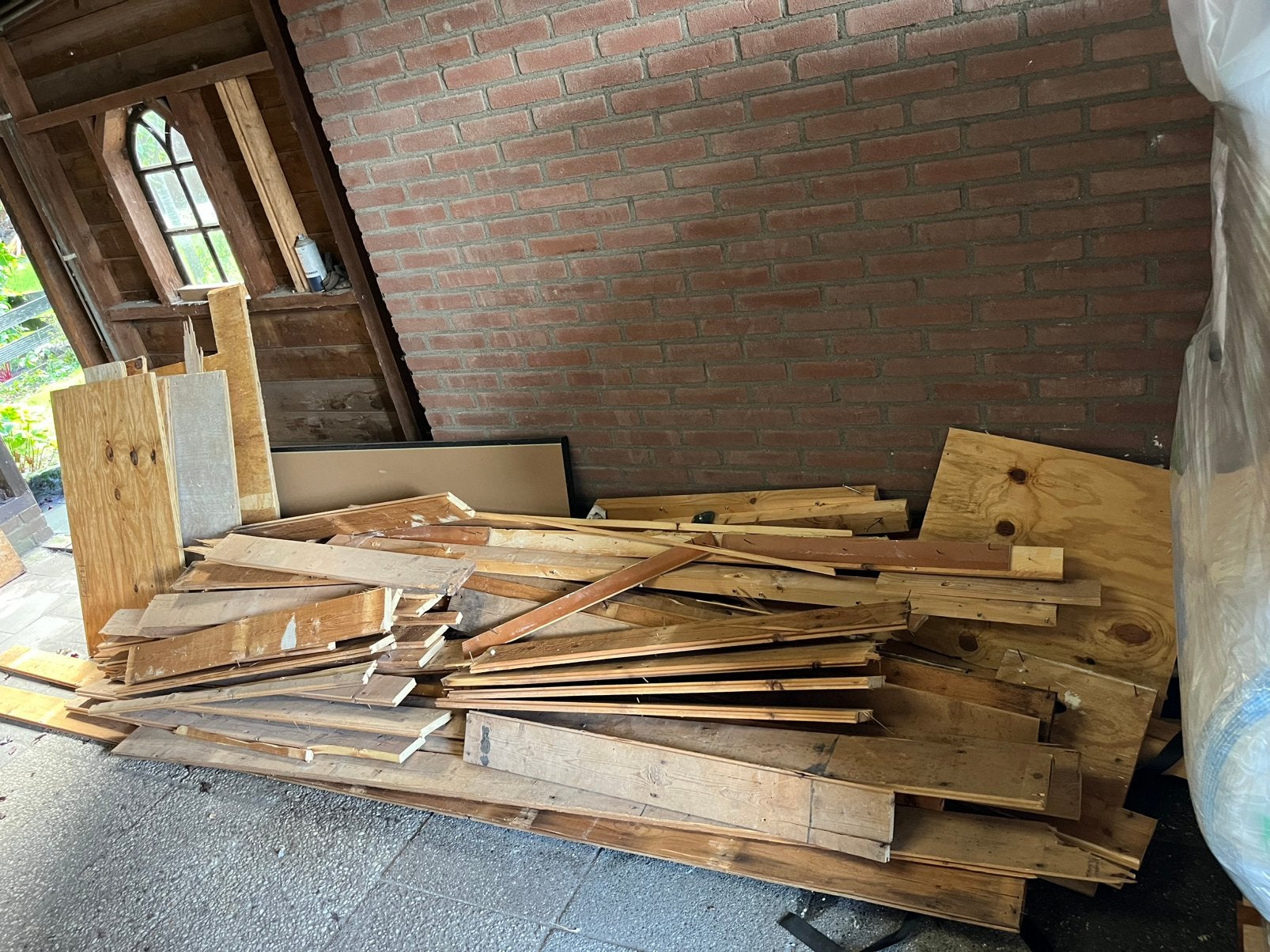 GRATIS: kachel / vuurton hout, Doe-het-zelf en Verbouw, Ophalen, Gebruikt, Minder dan 25 mm, Plank