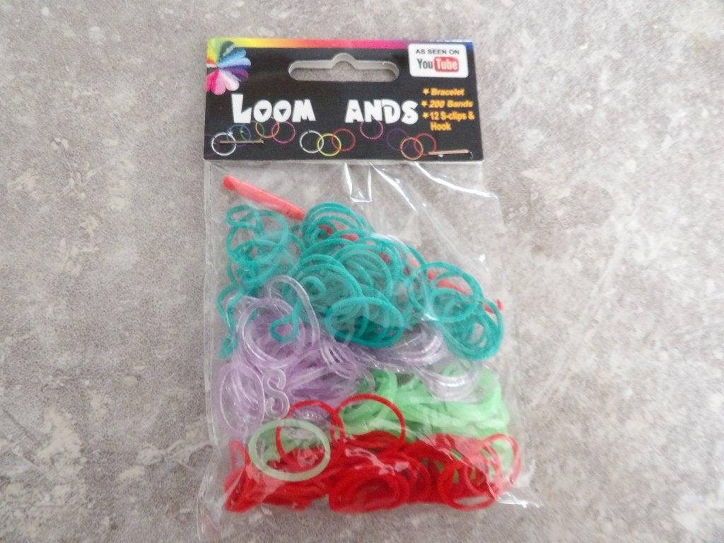 NIEUW 200 verschillende kleuren loom bandjes 5 voor 8,00, Hobby en Vrije tijd, Ophalen of Verzenden, Nieuw