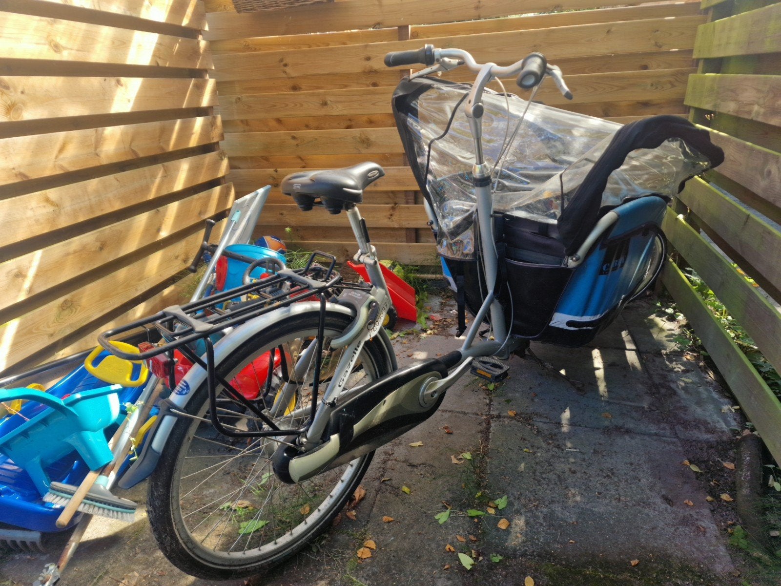 Gazelle Cabby bakfiets met huif - Ideaal voor 2 kinderen, Ophalen, Gebruikt, Huif, 2 kinderen