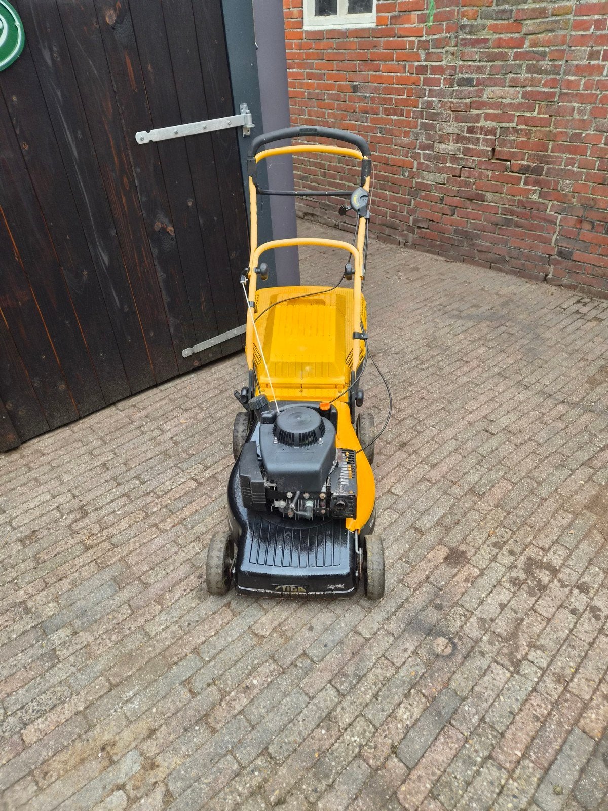 te koop aangeboden stiga combi, Tuin en Terras, Grasmaaiers, Ophalen, Gebruikt, 50 cm of meer