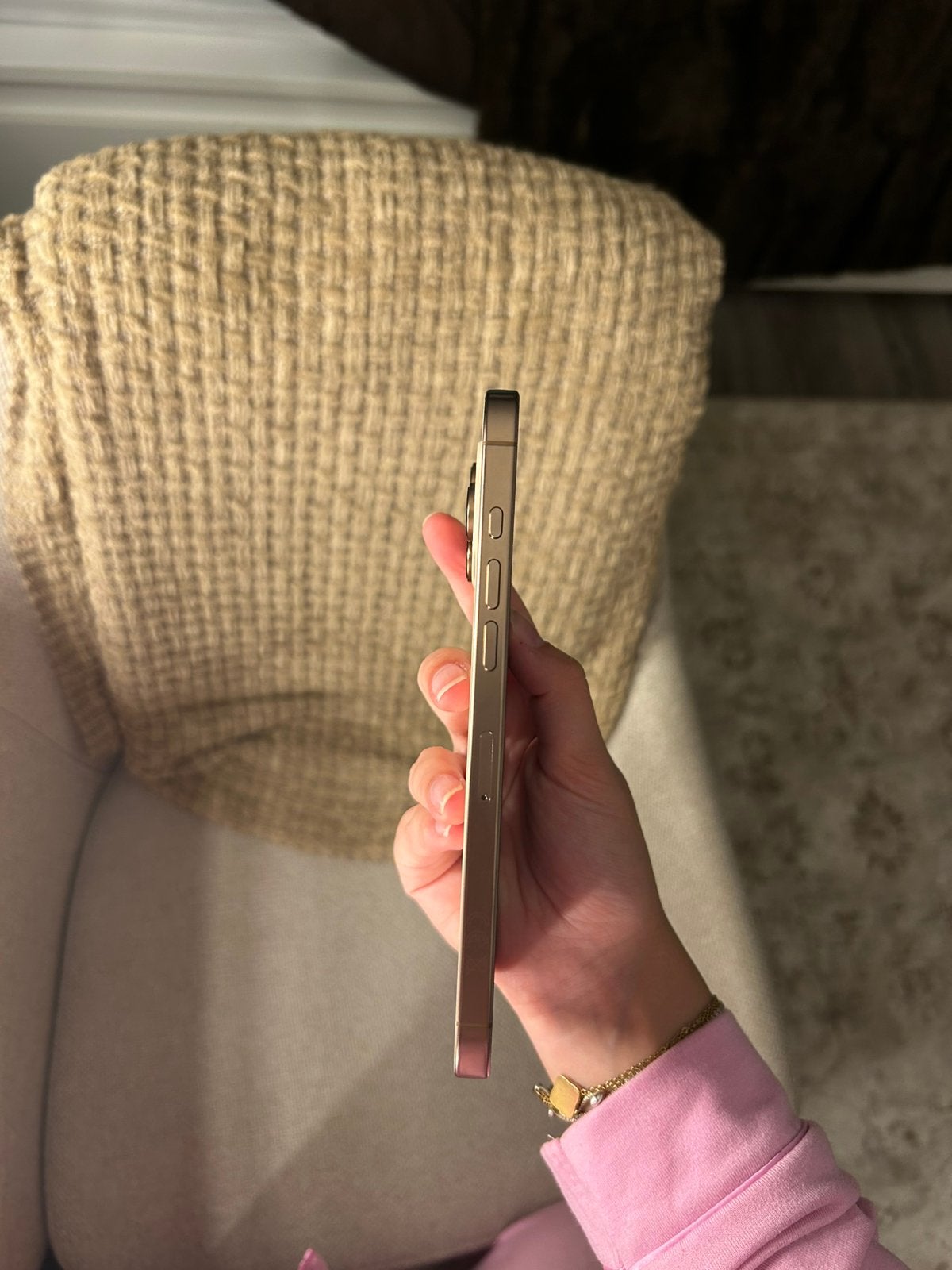 Foto 6 van Iphone 16 pro max 256 gb desert titanium