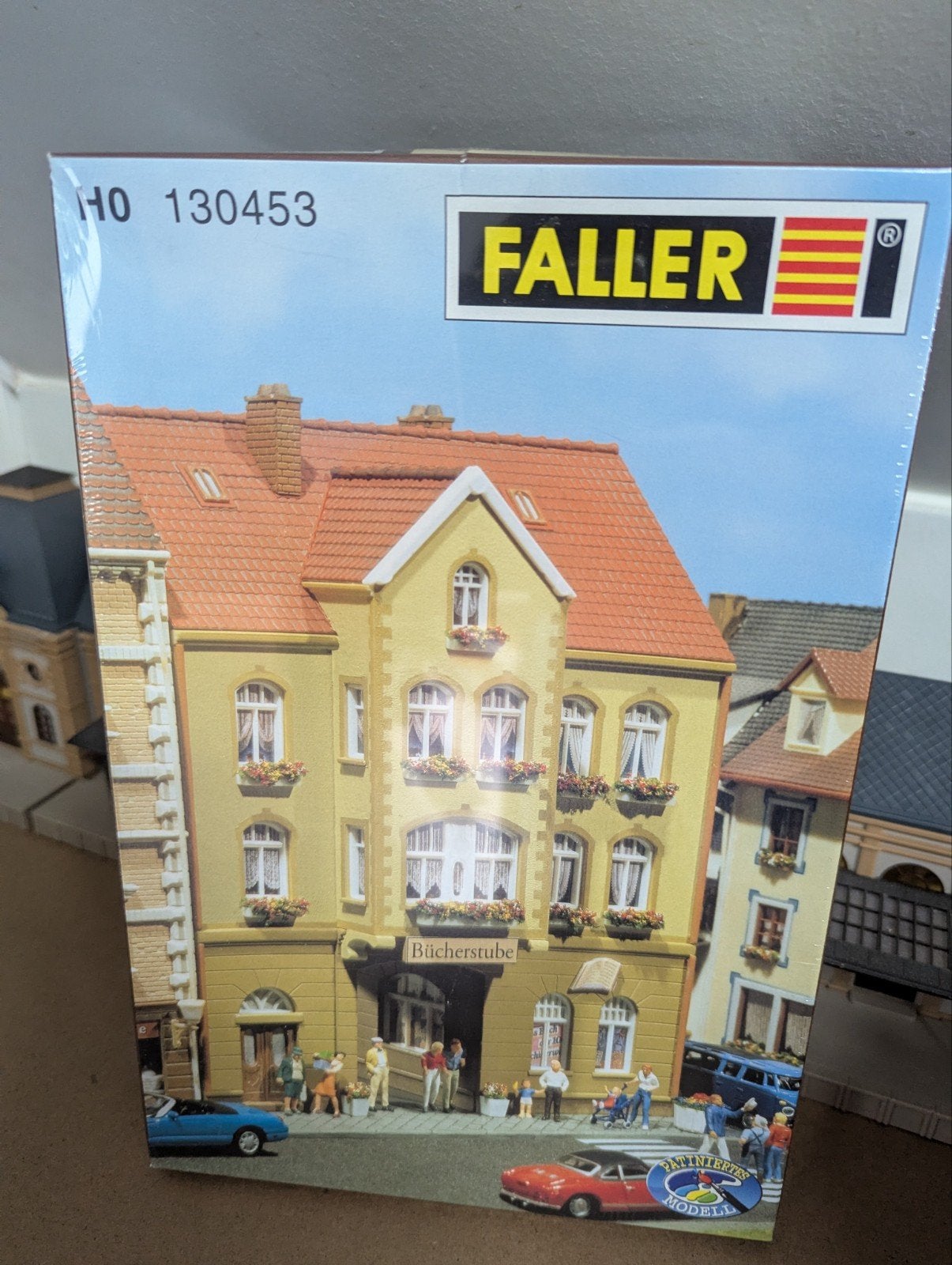 Faller H0 130453 Stadhuis / Boekenwinkel Modelbouwkit, Hobby en Vrije tijd, Overige merken, 1:50 of kleiner, Overige typen, Nieuw