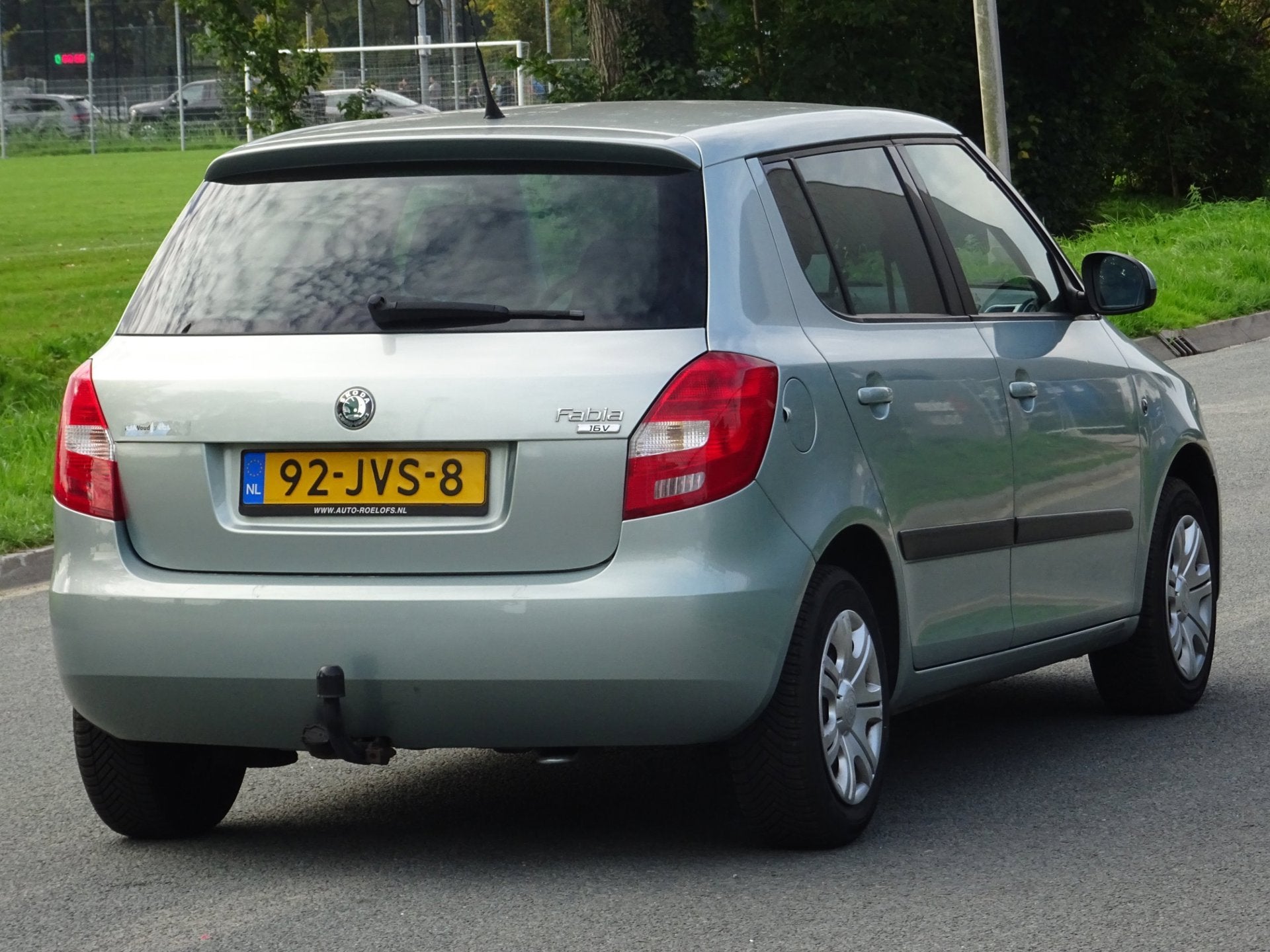 Skoda Fabia 1.4-16V Tour NAP/CARPLAY/CLIMA/CRUISE/TREKHAAK, Auto's, Voorwielaandrijving, 4 cilinders, Origineel Nederlands, Bedrijf