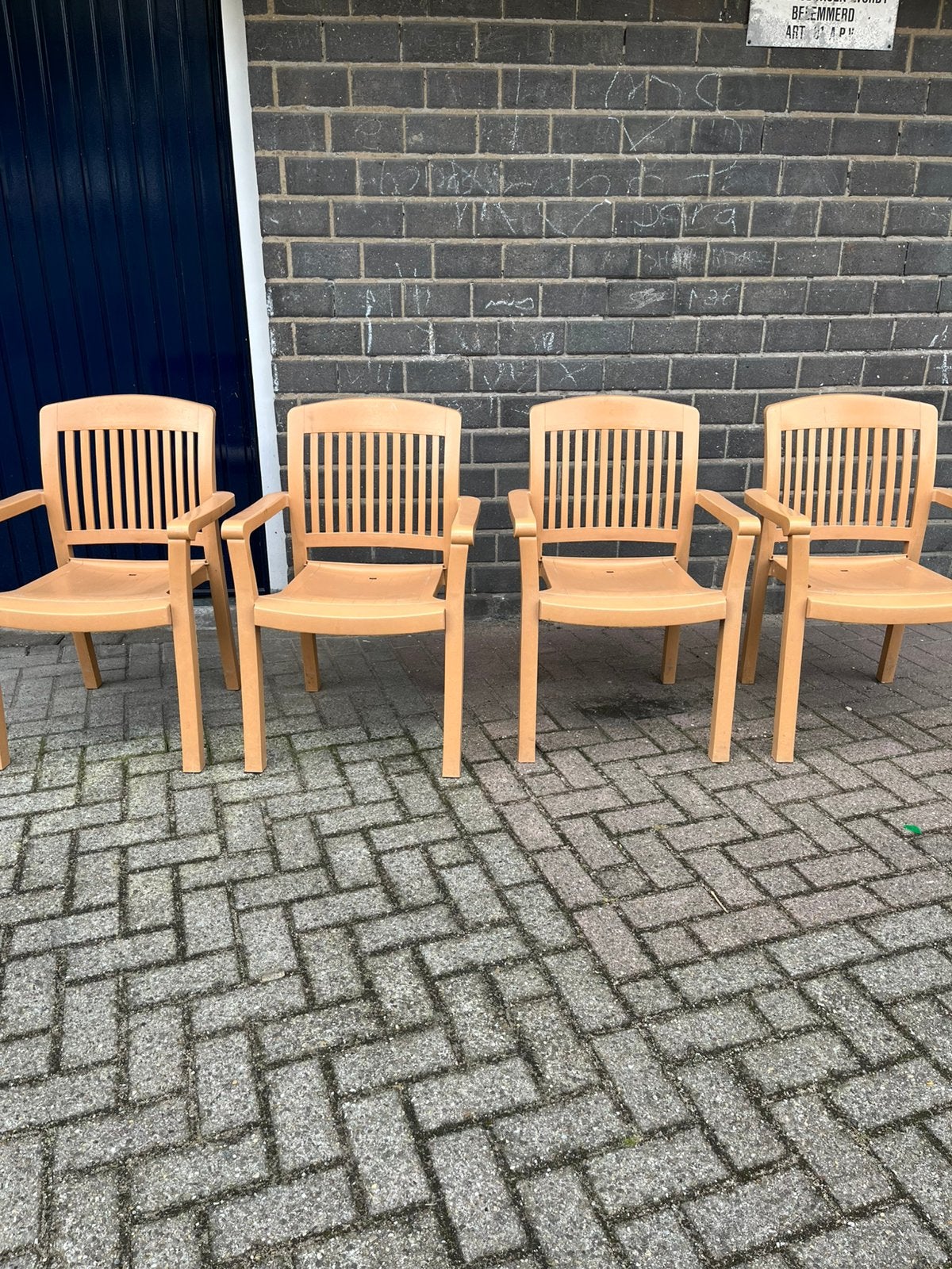 4 tuinstoelen, Ophalen, Gebruikt, Kunststof