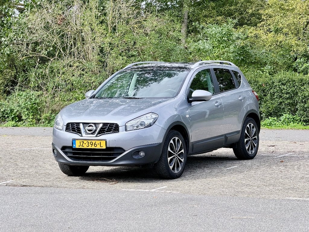 Nissan Qashqai 1.6 Connect Edition | Pano | Camera | CarPlay