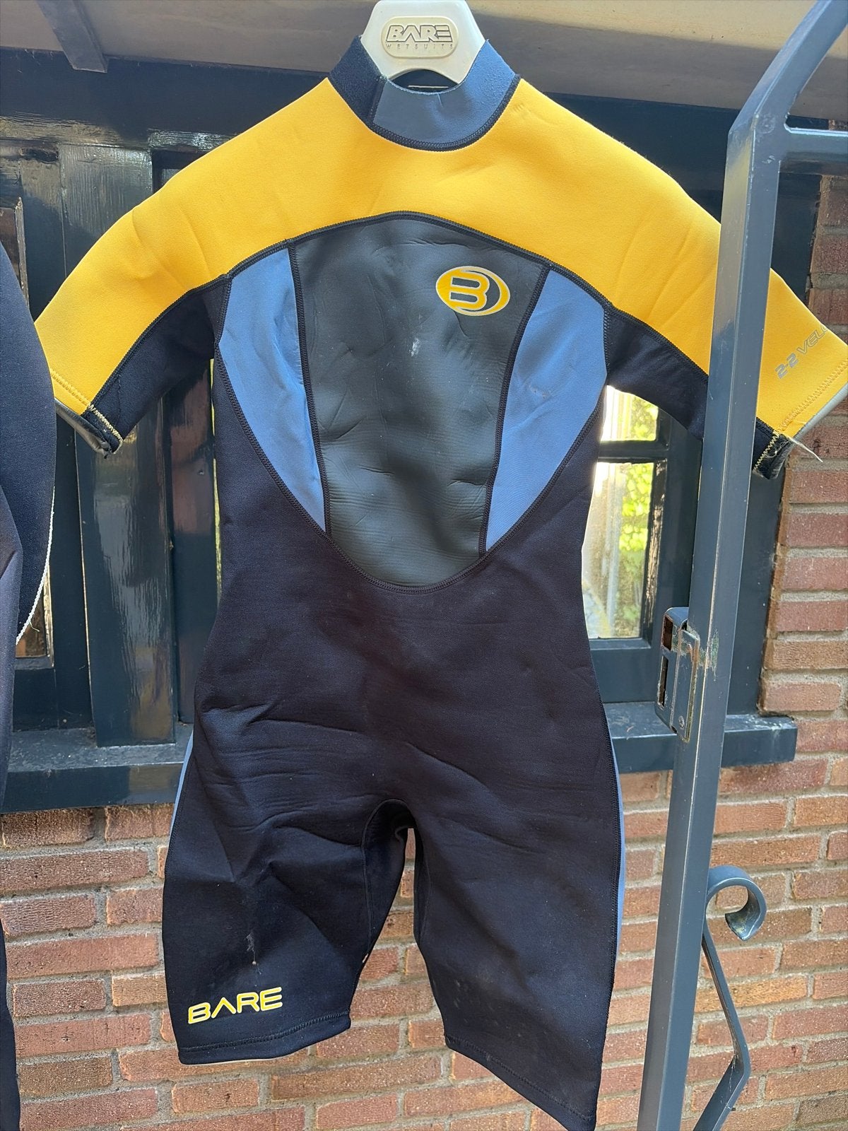 Bare Velocity Wetsuit - Maat 10, Ophalen, Gebruikt, Dame of Heer, Wetsuit