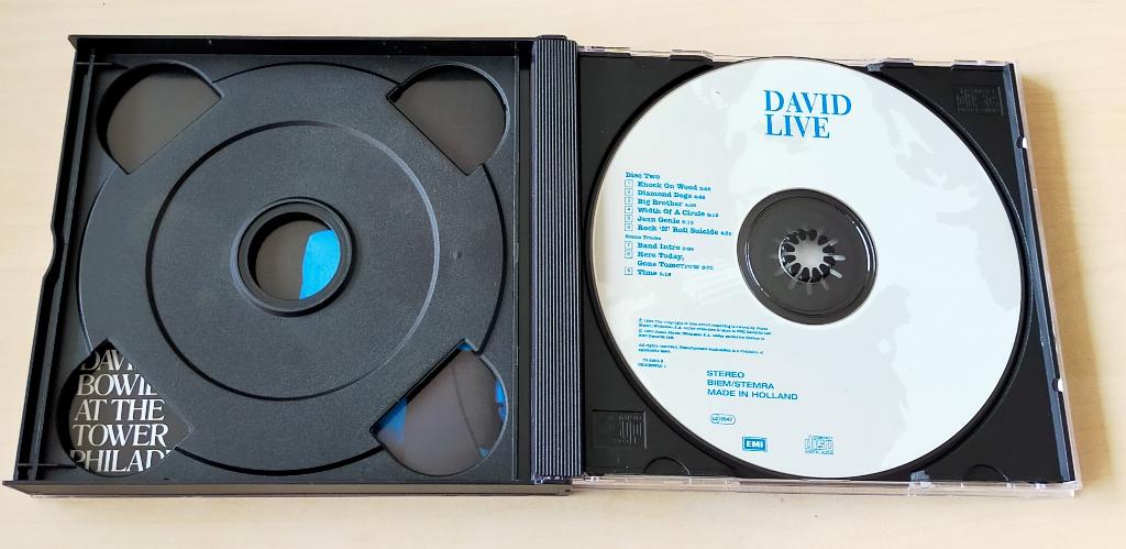 David Bowie - David Live 2CD 1974/1990 Sound+Vision, Cd's en Dvd's, Ophalen of Verzenden, Zo goed als nieuw, Poprock