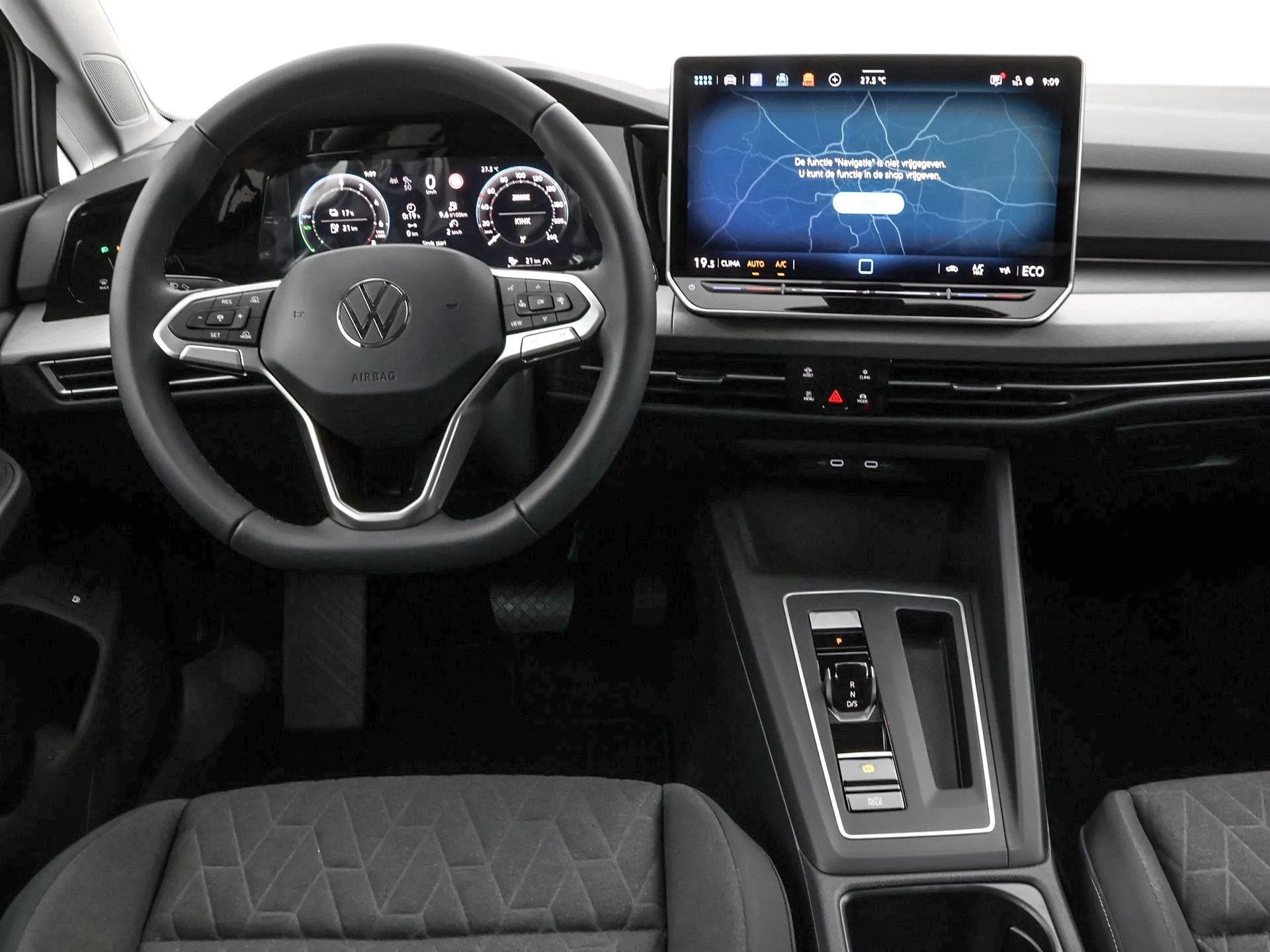 Volkswagen Golf Life Edition 1.5 eHybrid 204 PK 6 versn. DSG, Automaat, 1498 cc, 150 pk, Zwart