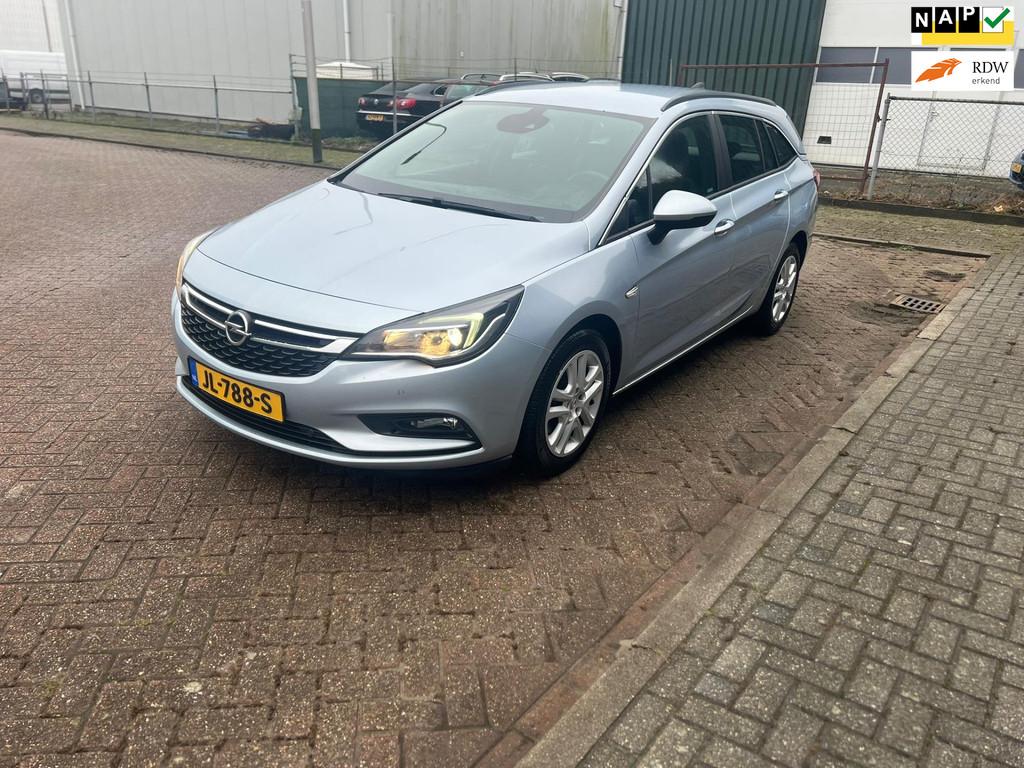 Opel Astra Sports Tourer 1.6 CDTI Business+ Navi Airco Cruis, Voorwielaandrijving, Stof, Gebruikt, 4 cilinders