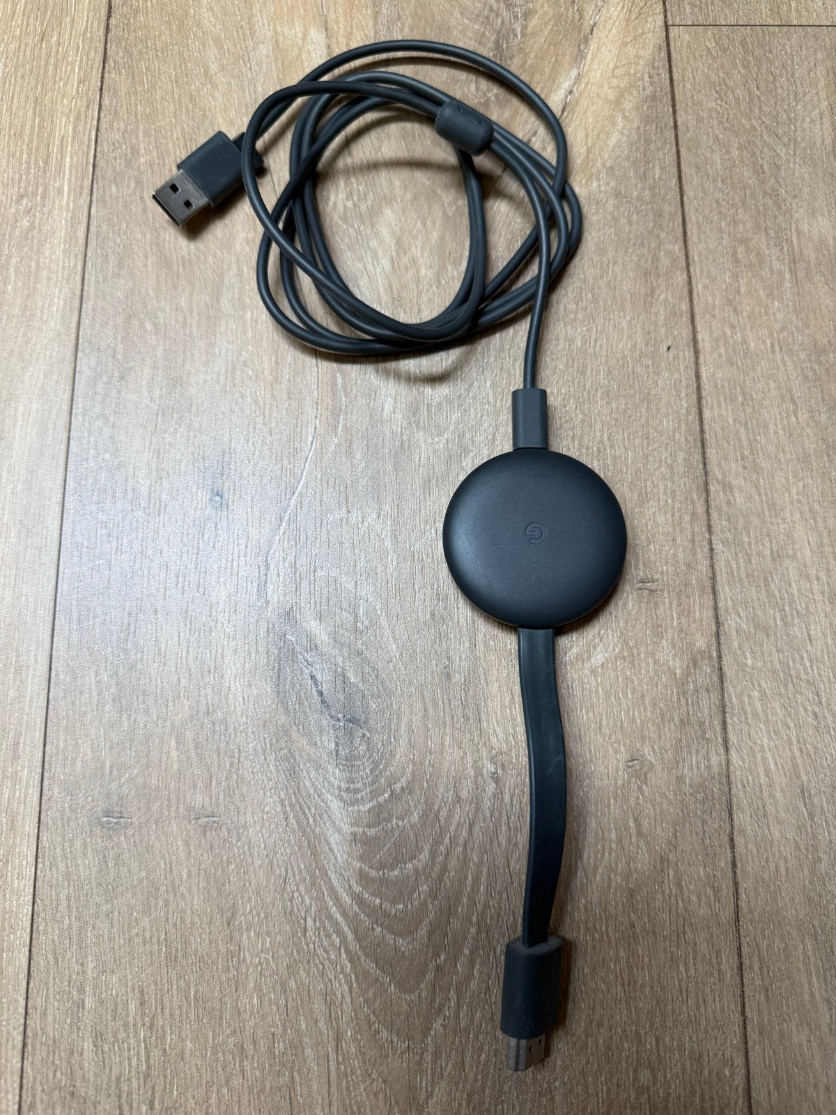 Google Chromecast v2 - Stream eenvoudig naar je TV, Ophalen, Gebruikt, HDMI, Zonder harde schijf