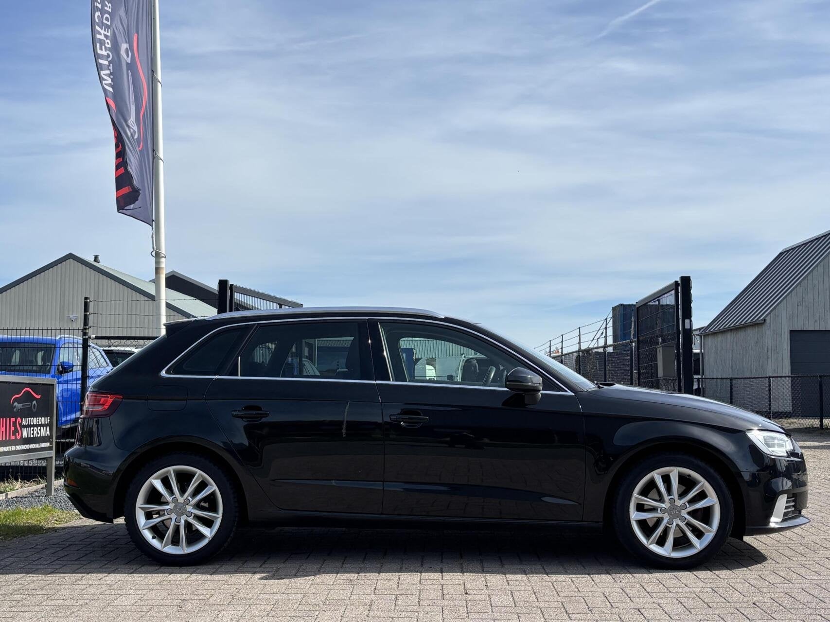 Audi A3 Sportback 1.0 TFSI Pro Line cruise pdc stoel vw, Voorwielaandrijving, Gebruikt, Euro 6, Bedrijf