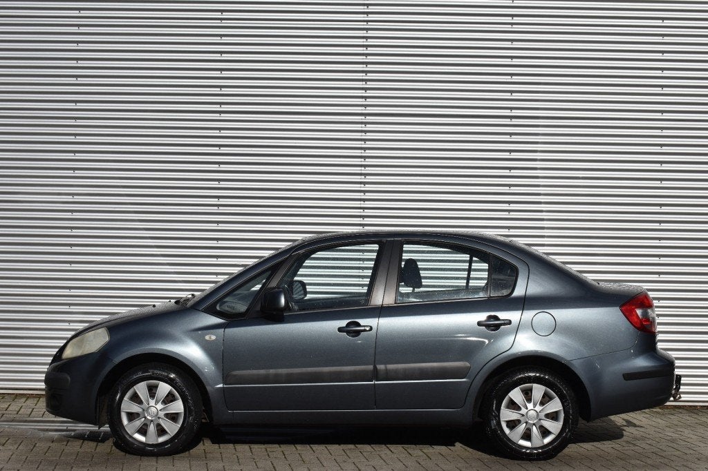 Suzuki SX4 1.6 COMFORT / AIRCO / TREKHAAK / AUDIO / 4-SEASON, Auto's, 15 km/l, Gebruikt, 4 cilinders, SX4