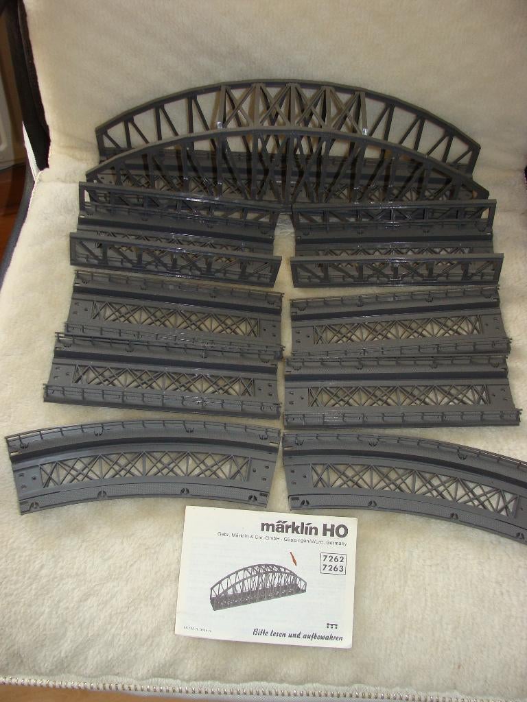 MARKLIN BRUG & DELEN, Hobby en Vrije tijd, Modeltreinen | H0, Wisselstroom, Gebruikt, Brug, Tunnel of Gebouw, Ophalen of Verzenden