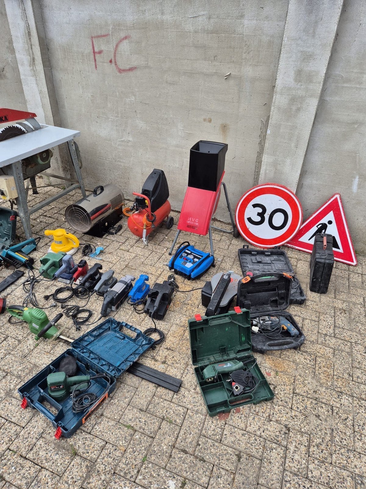Diverse gereedschap en machines te koop, Ophalen, Gebruikt, Accuboormachine