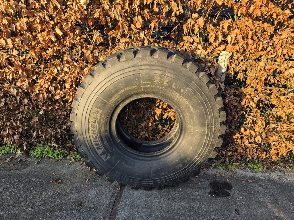 Michelin ZXL+ 14.00R20 4 stuks, Ophalen, Overige, Gebruikt, All Season