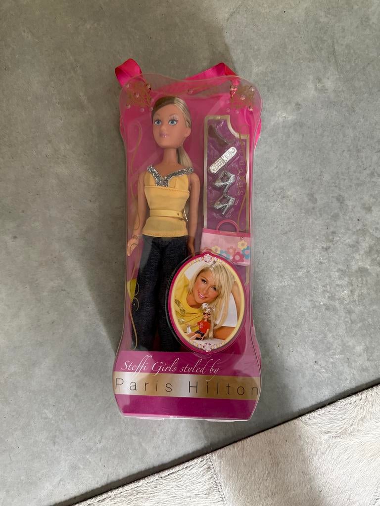 Steffi Girls pop 'Styled by Paris Hilton' - Nieuw in doos, Ophalen of Verzenden, Nieuw, Overige typen
