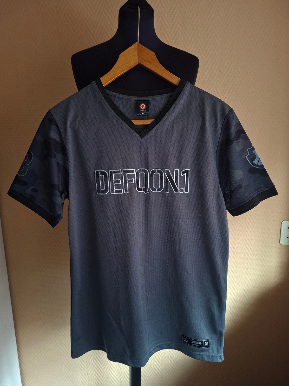 Defqon.1 Warrior 2018 T-shirt Maat M, Maat 48/50 (M), Ophalen of Verzenden, Zo goed als nieuw, Groen