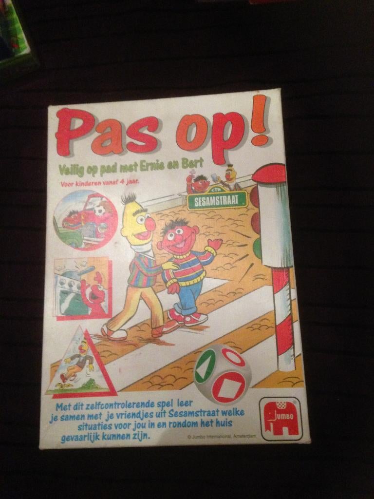 Spel Bert en Ernie Pas Op, Ophalen of Verzenden