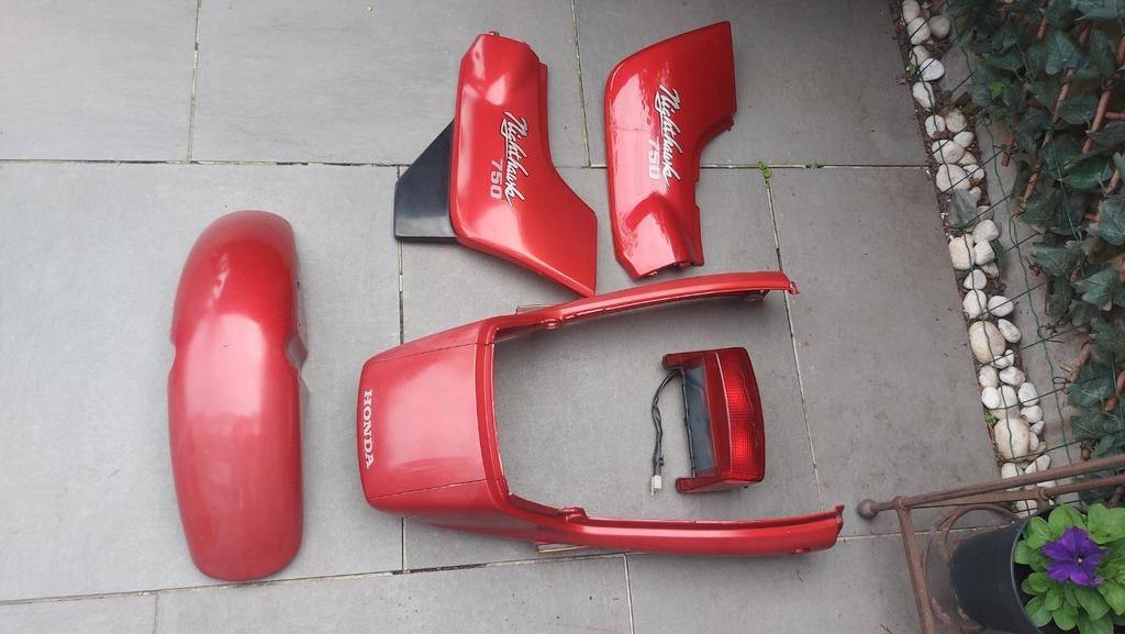 Te koop complete set voor Honda cb750 nighthawk bjv1991-1992, Ophalen