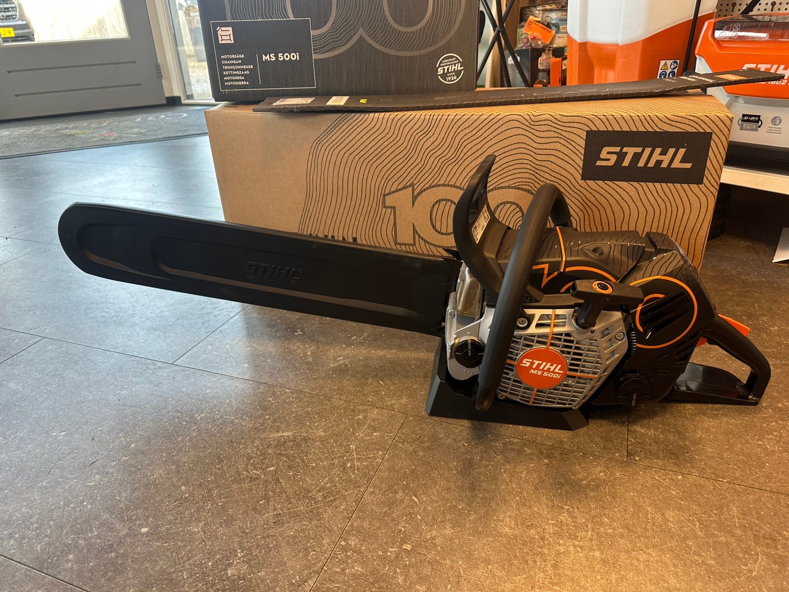 STIHL MS 500i centennial edition kettingzaag NEW, Kettingzaag, Nieuw, Ophalen of Verzenden, 30 tot 70 mm