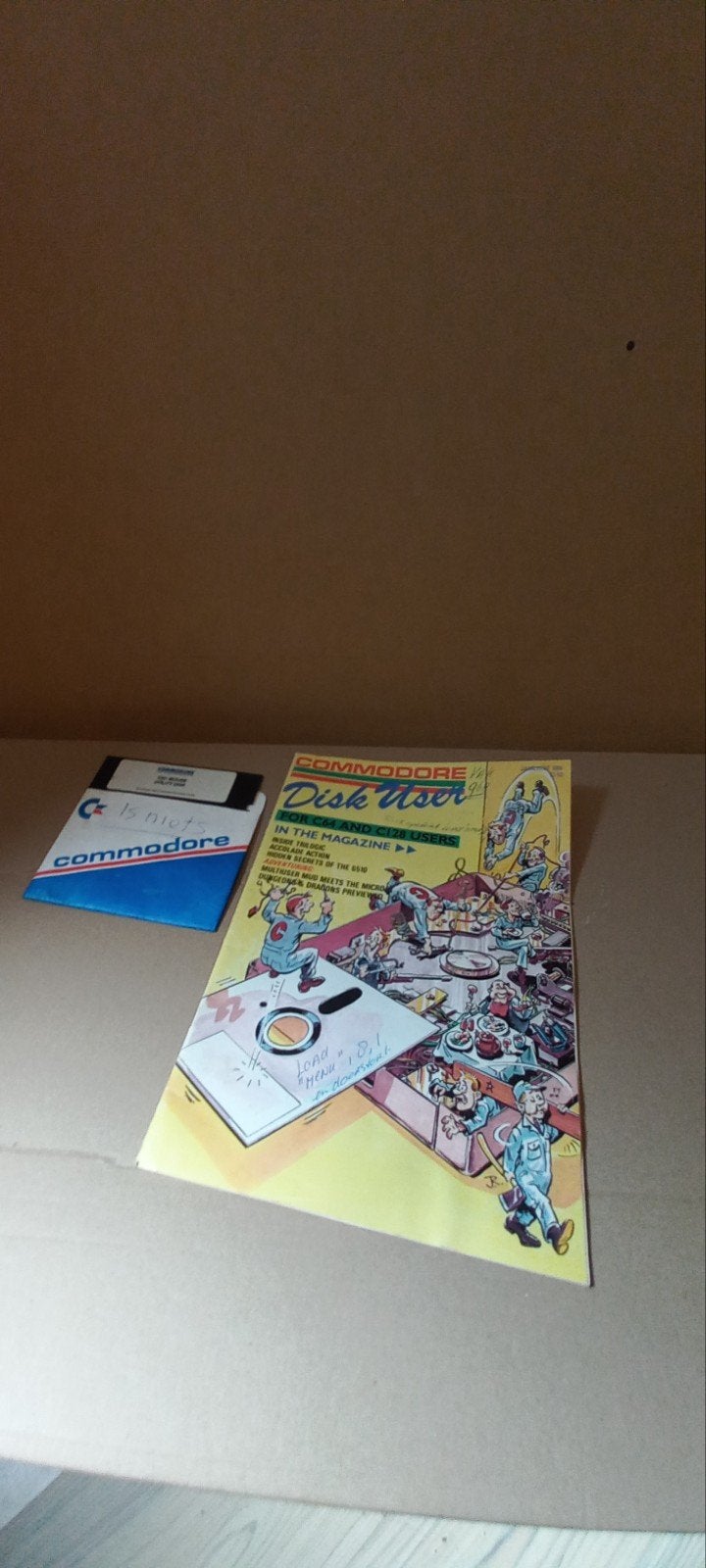 Commodore Disk User Magazine & Floppy Disk, Computers en Software, Vintage Computers, Ophalen of Verzenden, Commodore