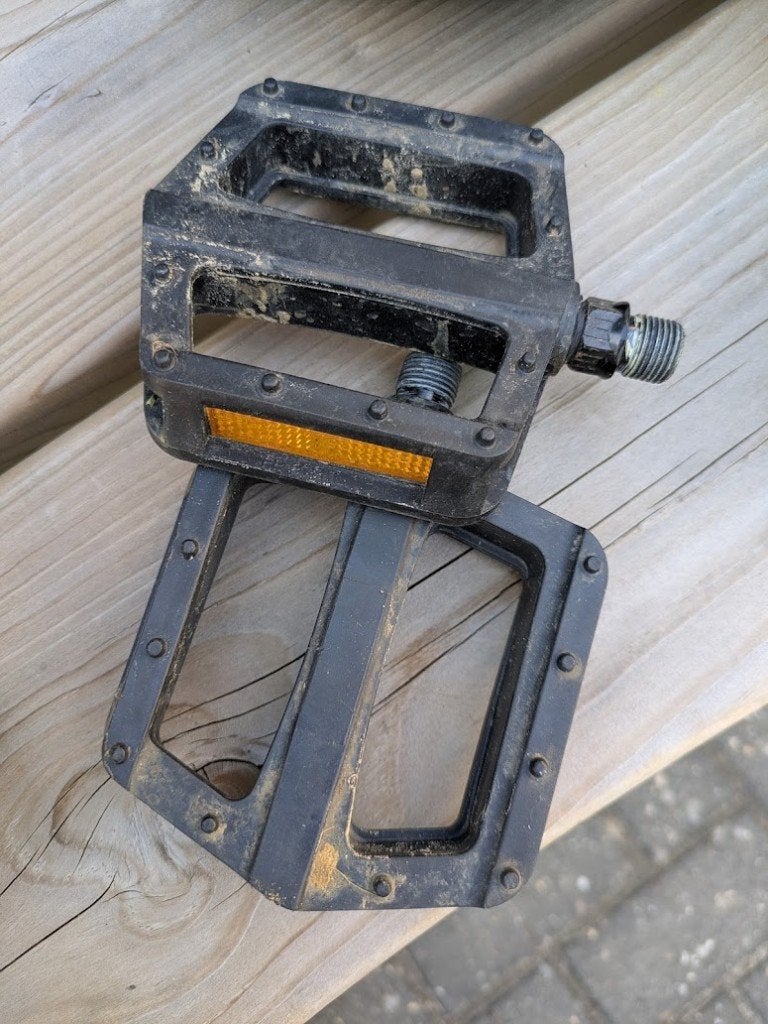 Set pedalen (afkomstig van een SCOTT MTB), Ophalen, Mountainbike