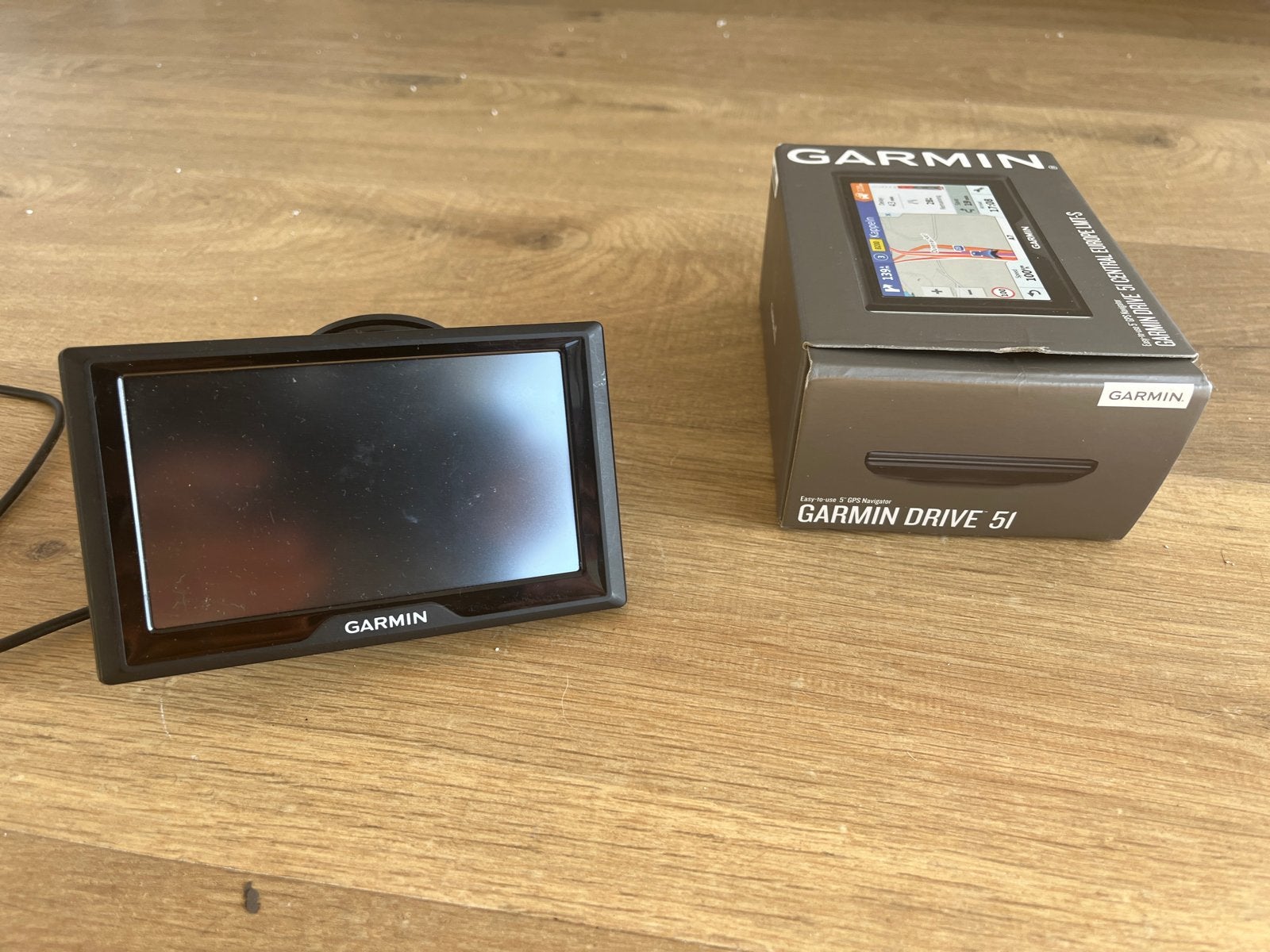 Garmin Drive 51 navigatiesysteem met toebehoren, Ophalen of Verzenden, Zo goed als nieuw