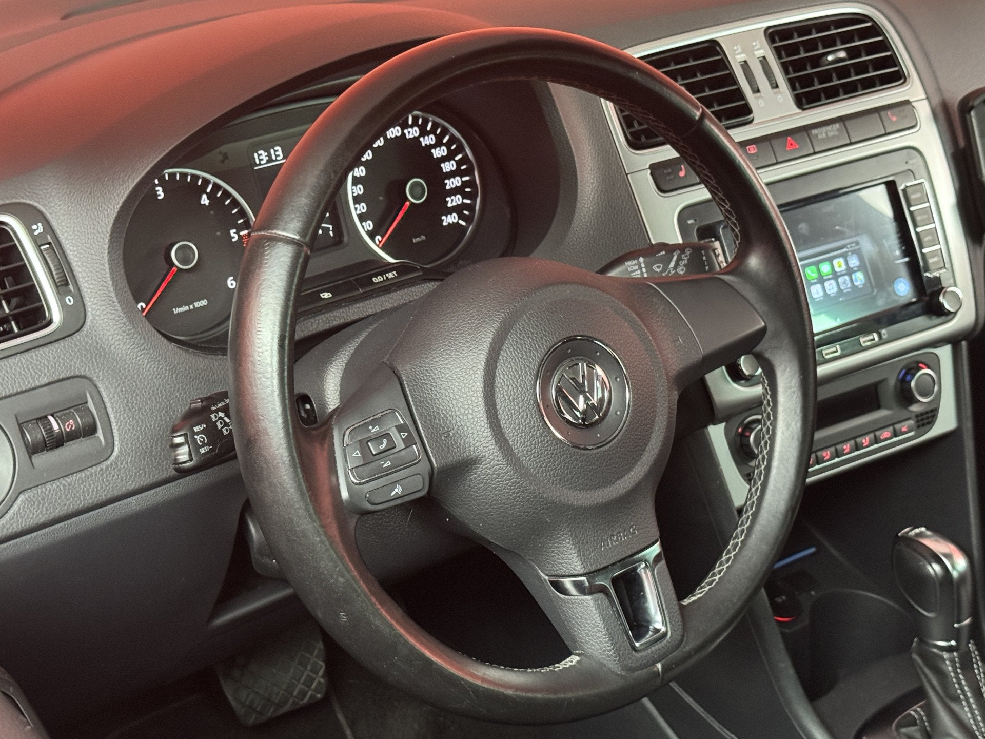 Volkswagen Polo 1.6 TDI R-Line Edition | Pano | Led | Riem v, Auto's, Euro 5, Stof, Gebruikt, Zwart