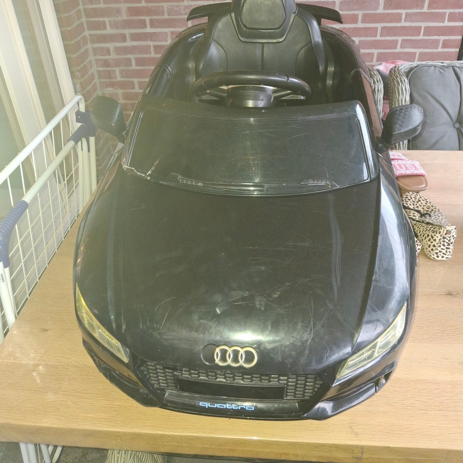 kinder  accuauto