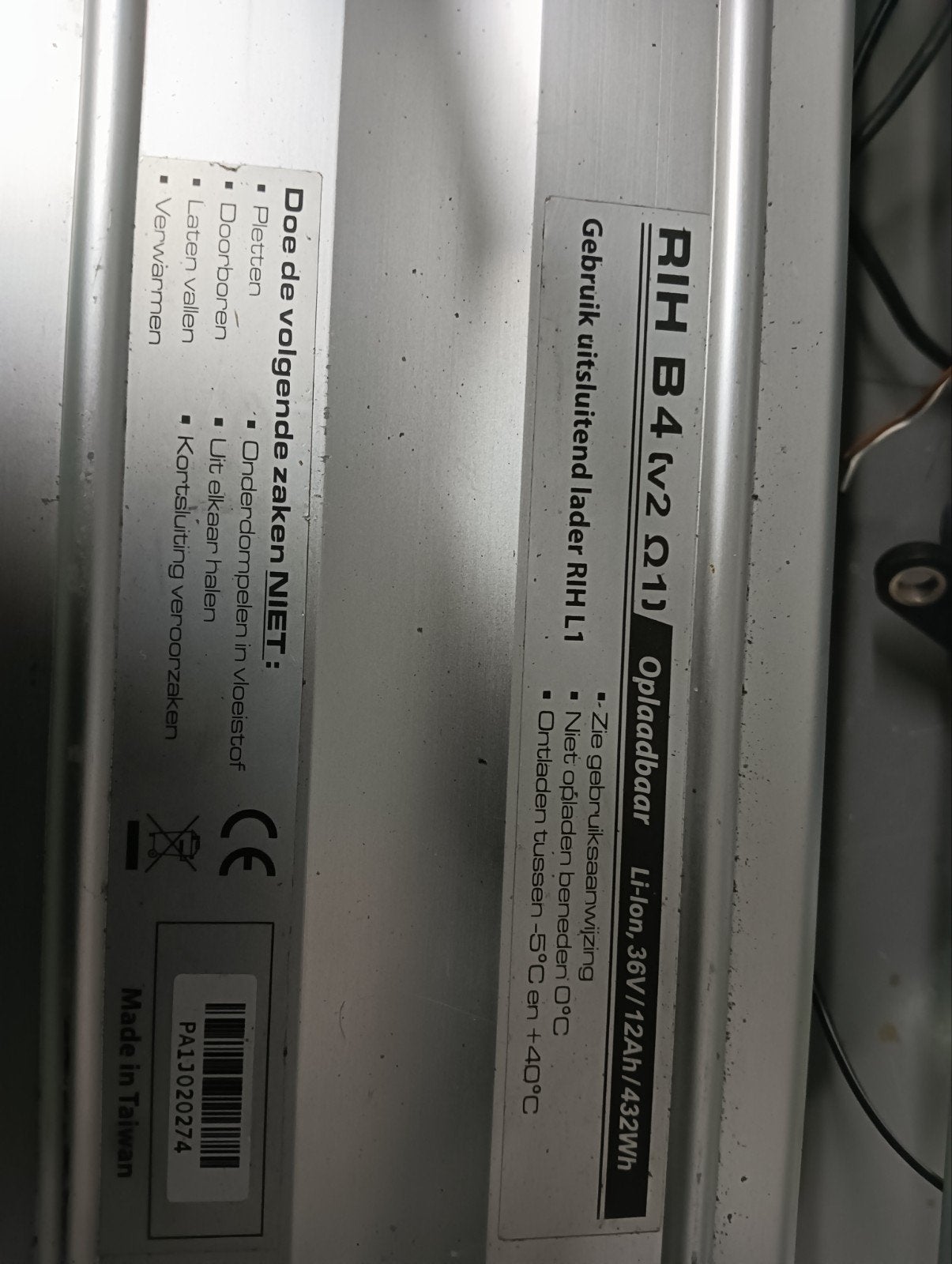 RIH B4 Accu Li-ion 36V 12Ah 432Wh met lader, Ophalen, Gebruikt
