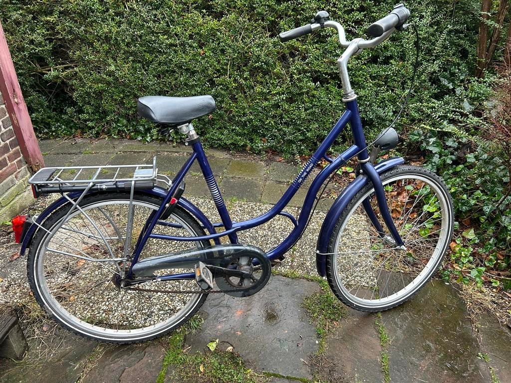 Meisjes of dames fiets, Fietsen en Brommers, Fietsen | Dames | Damesfietsen, Ophalen, Zo goed als nieuw, Overige merken, Versnellingen