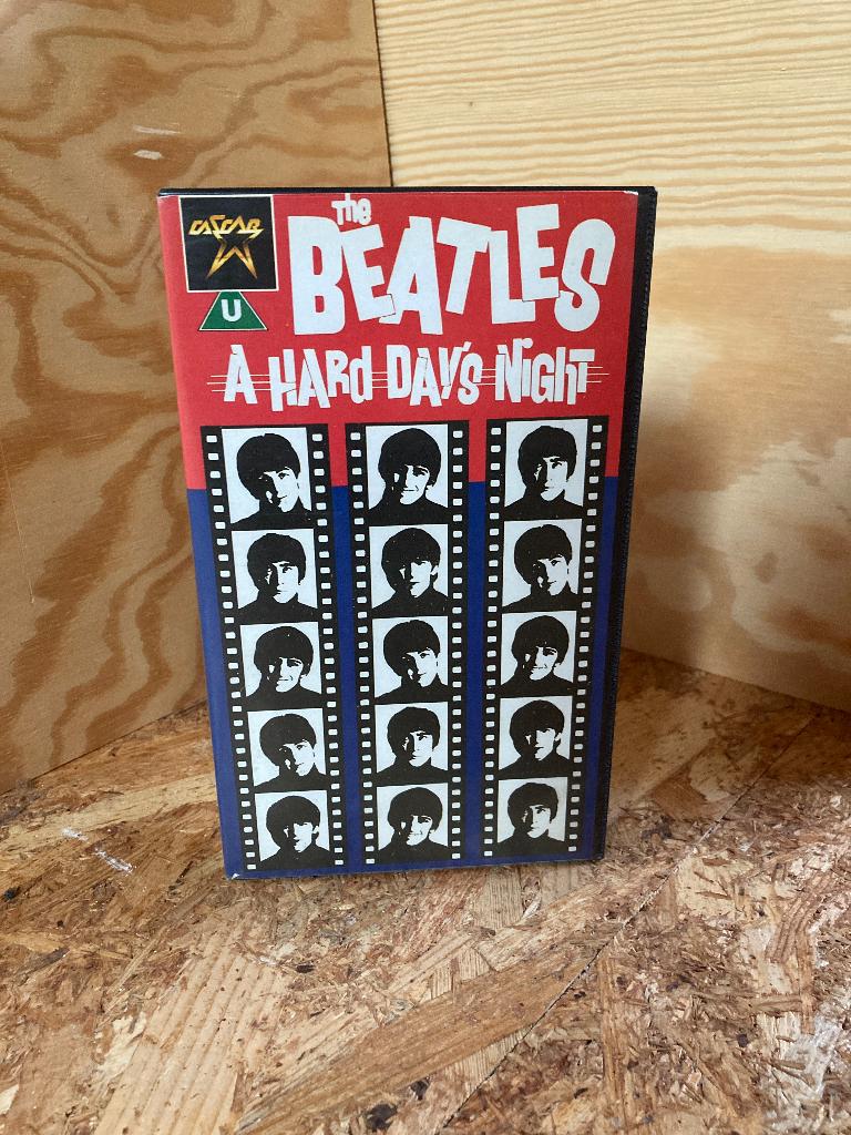The Beatles "A Hard Days Night" film op video (VHS), Ophalen of Verzenden, Zo goed als nieuw, Overige typen