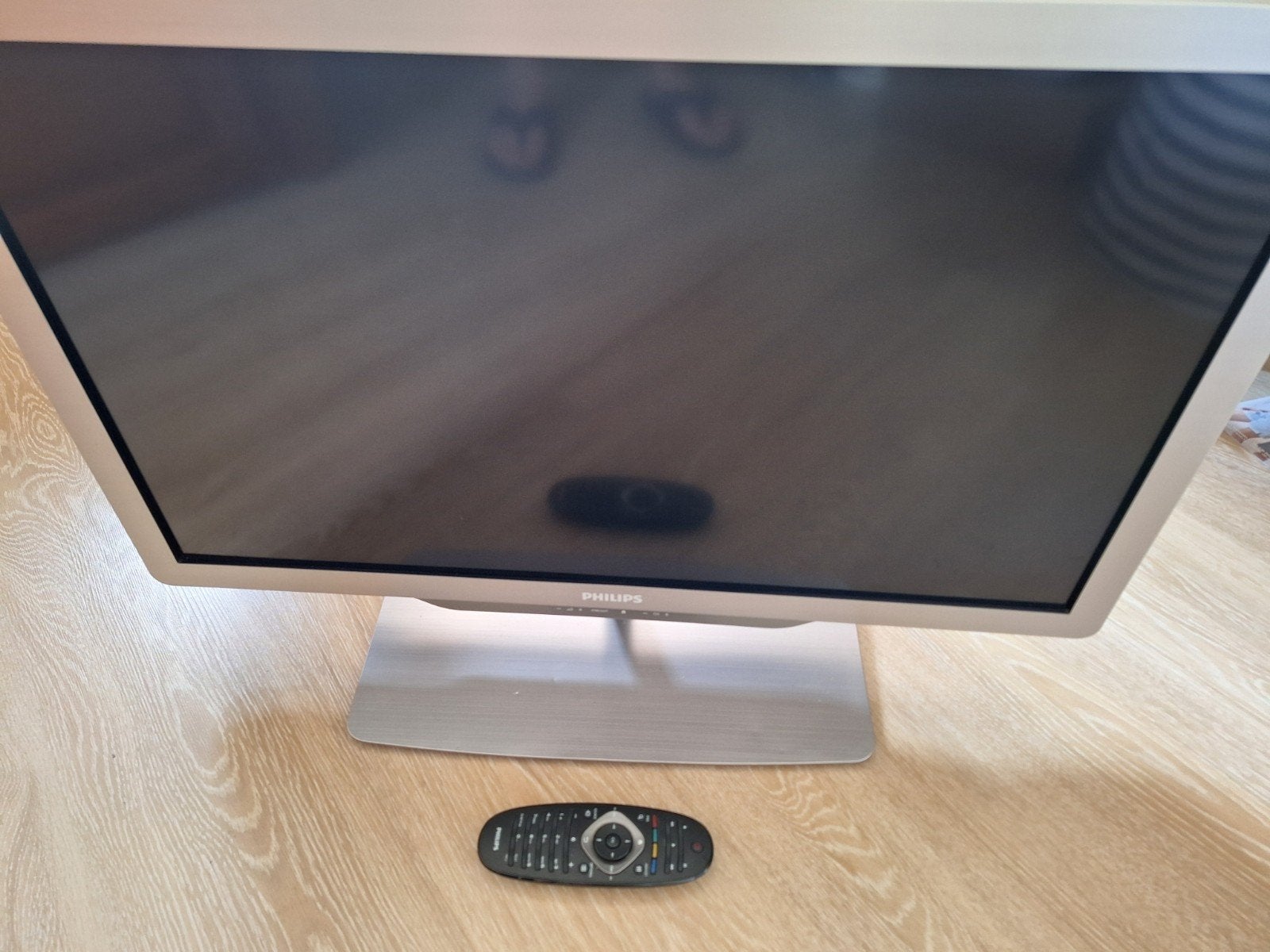 Philips tv met afstandsbediening, Audio, Tv en Foto, Afstandsbedieningen, Ophalen of Verzenden, Tv