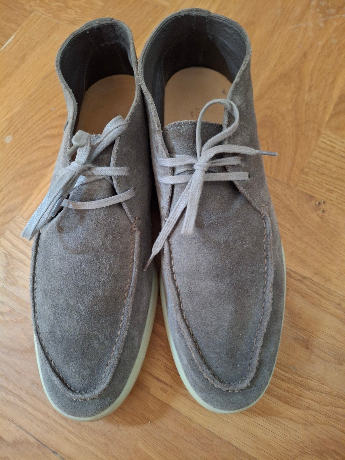 SuitSupply lichtbruine suede zomer schoenen maat 42, Kleding | Heren, Schoenen, Loafers, Bruin, Ophalen of Verzenden, Zo goed als nieuw