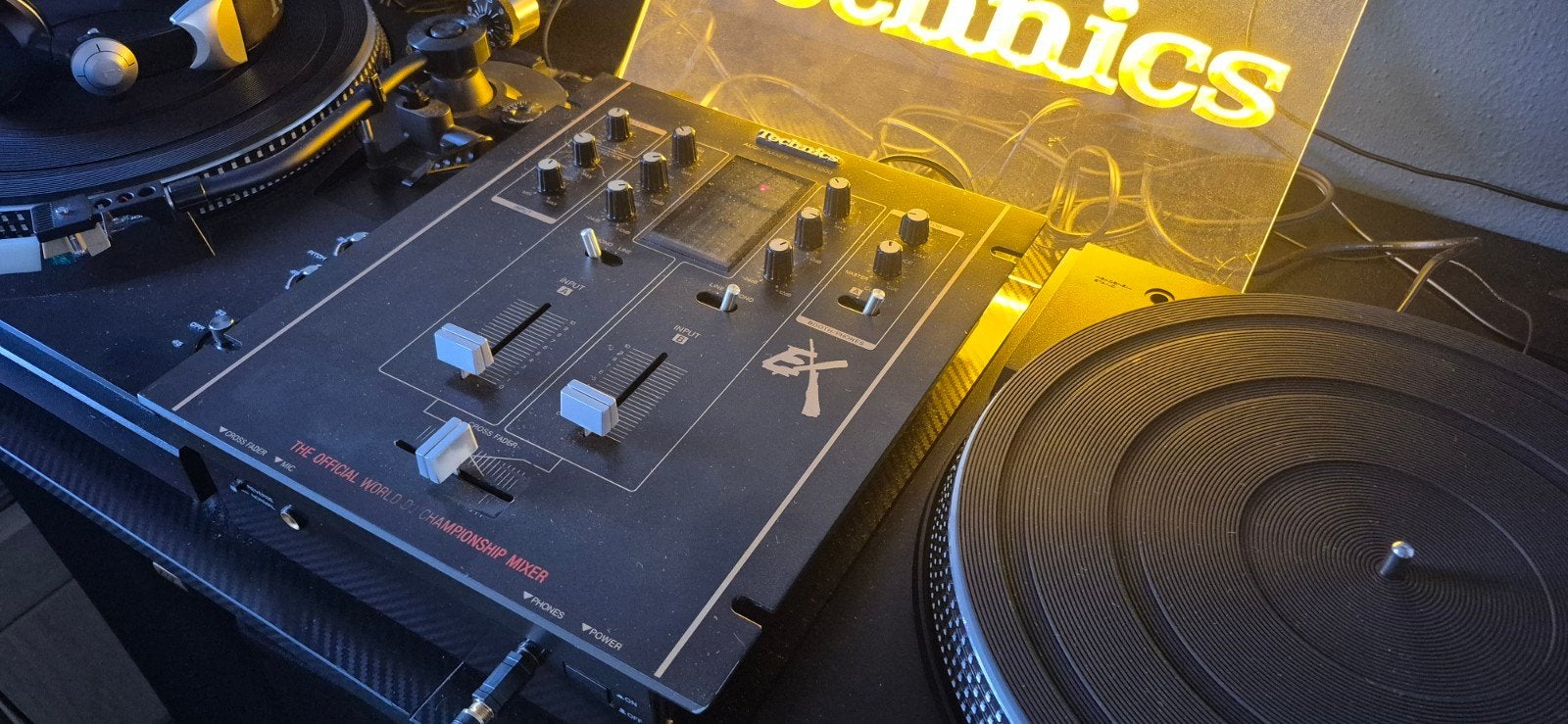 Technics platenspelers, mixer en hoofdtelefoon., Ophalen of Verzenden, Gebruikt, Dj-set, Technics