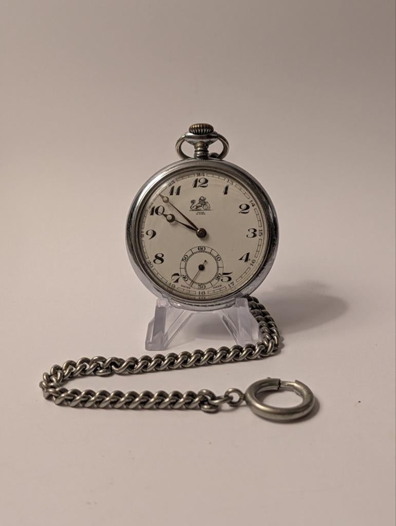 Zwitsers Zakhorloge van Leijona met ketting, Ophalen of Verzenden