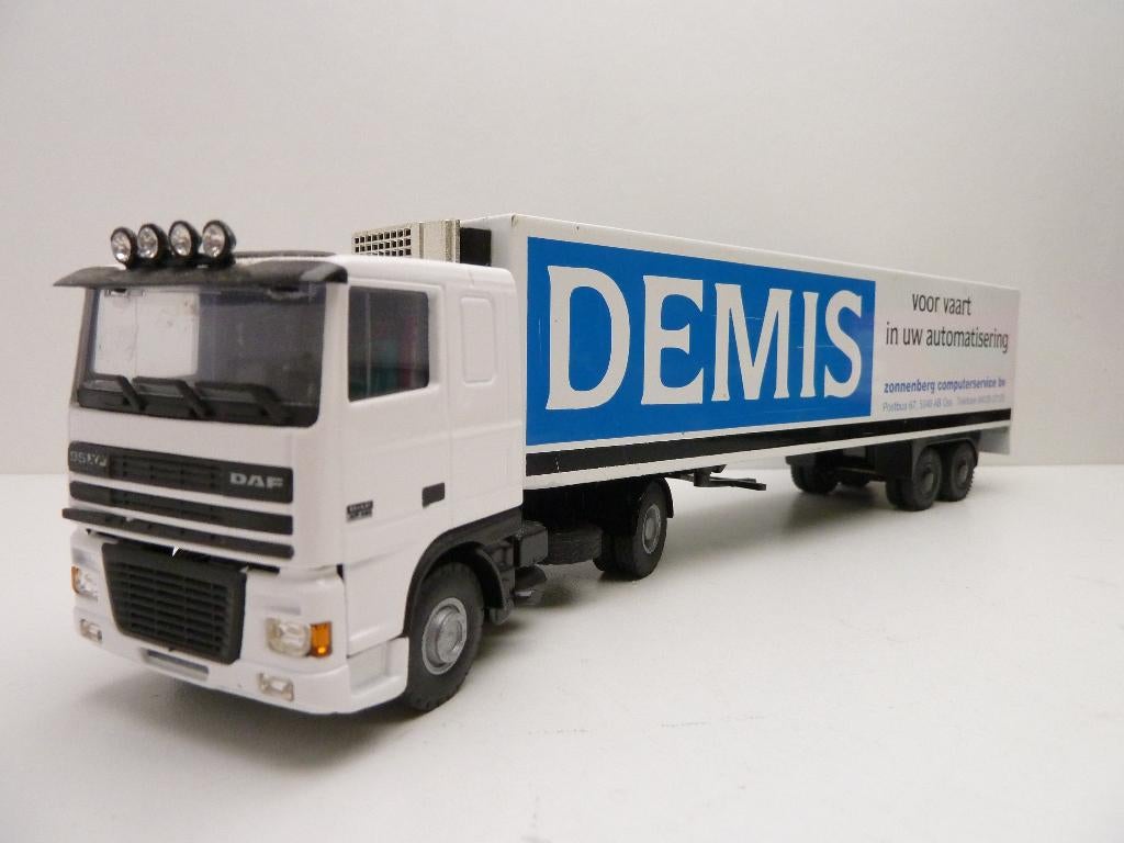 DAF XF  '' Demis ''  Lion Car, Ophalen of Verzenden, Gebruikt, Bus of Vrachtwagen, Lion Toys