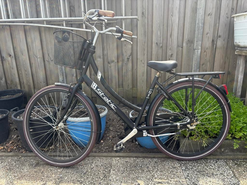 Static 28 inch damesfiets met mandje, Fietsen en Brommers, Ophalen of Verzenden, Gebruikt, Handrem
