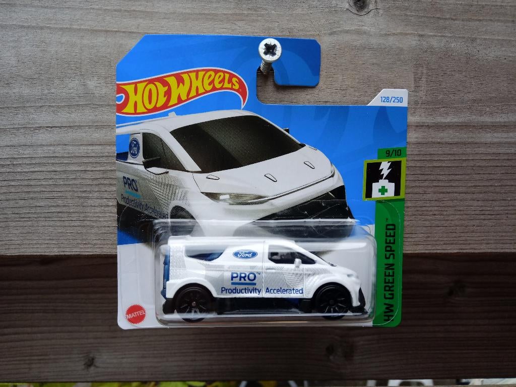 Ford Performance Supervan 4 Hotwheels, Hobby en Vrije tijd, Modelauto's | Overige schalen, Nieuw, Auto, Ophalen