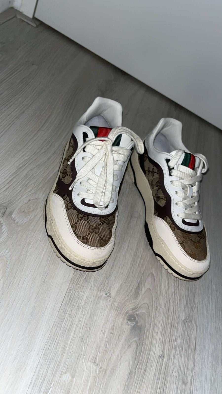 Gucci sneakers maat 40, Bruin, Nieuw, Ophalen of Verzenden, Sneakers of Gympen