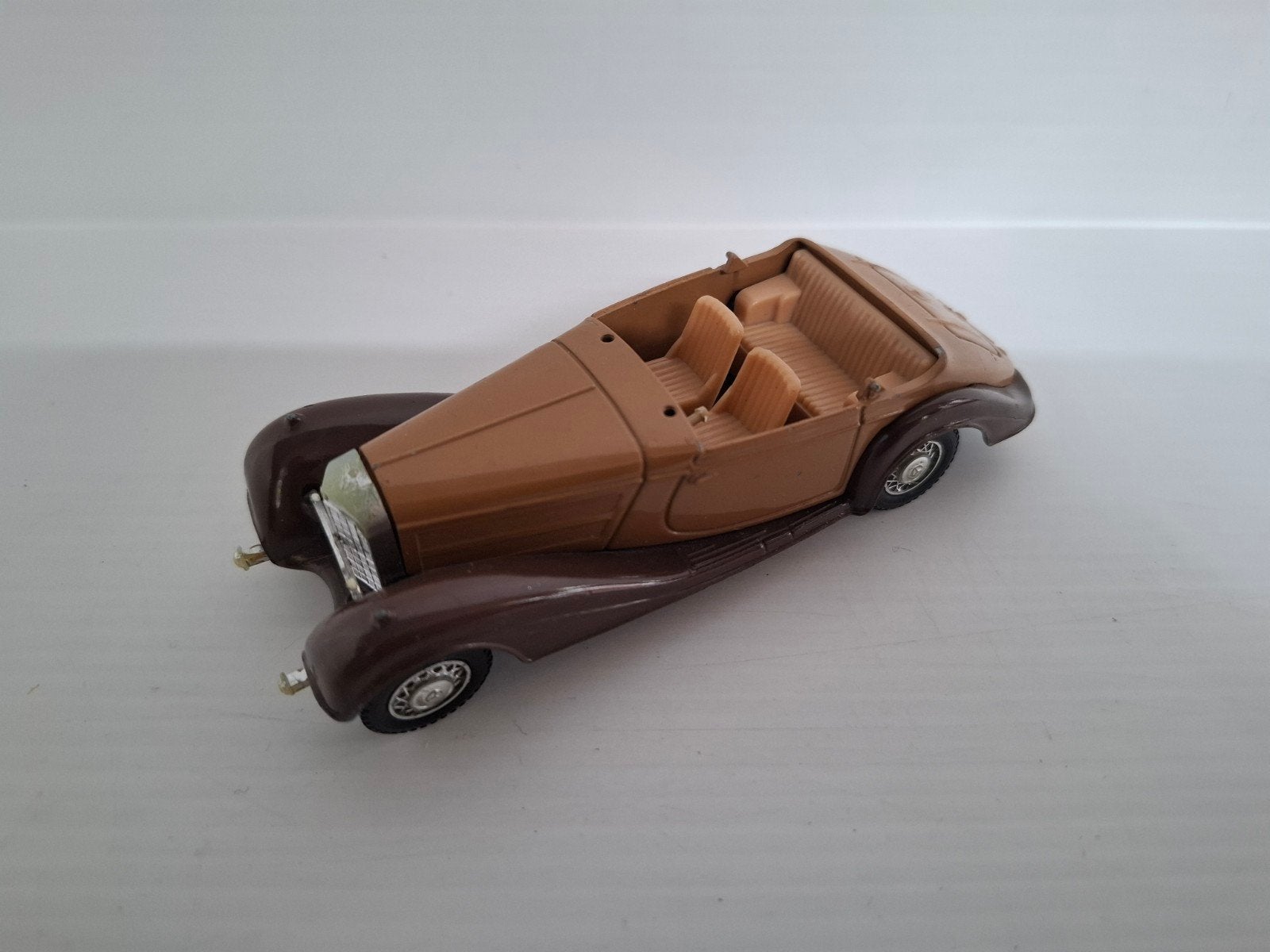 Solido nr 67 4-78 Mercedes 540 K 1939 Made in France, Ophalen, Gebruikt, Auto, Solido