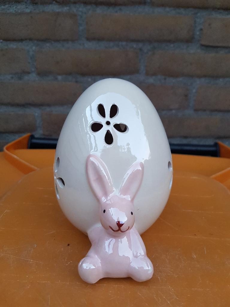 Lampje paasei met paashaas 12 cm hoog, Ophalen of Verzenden