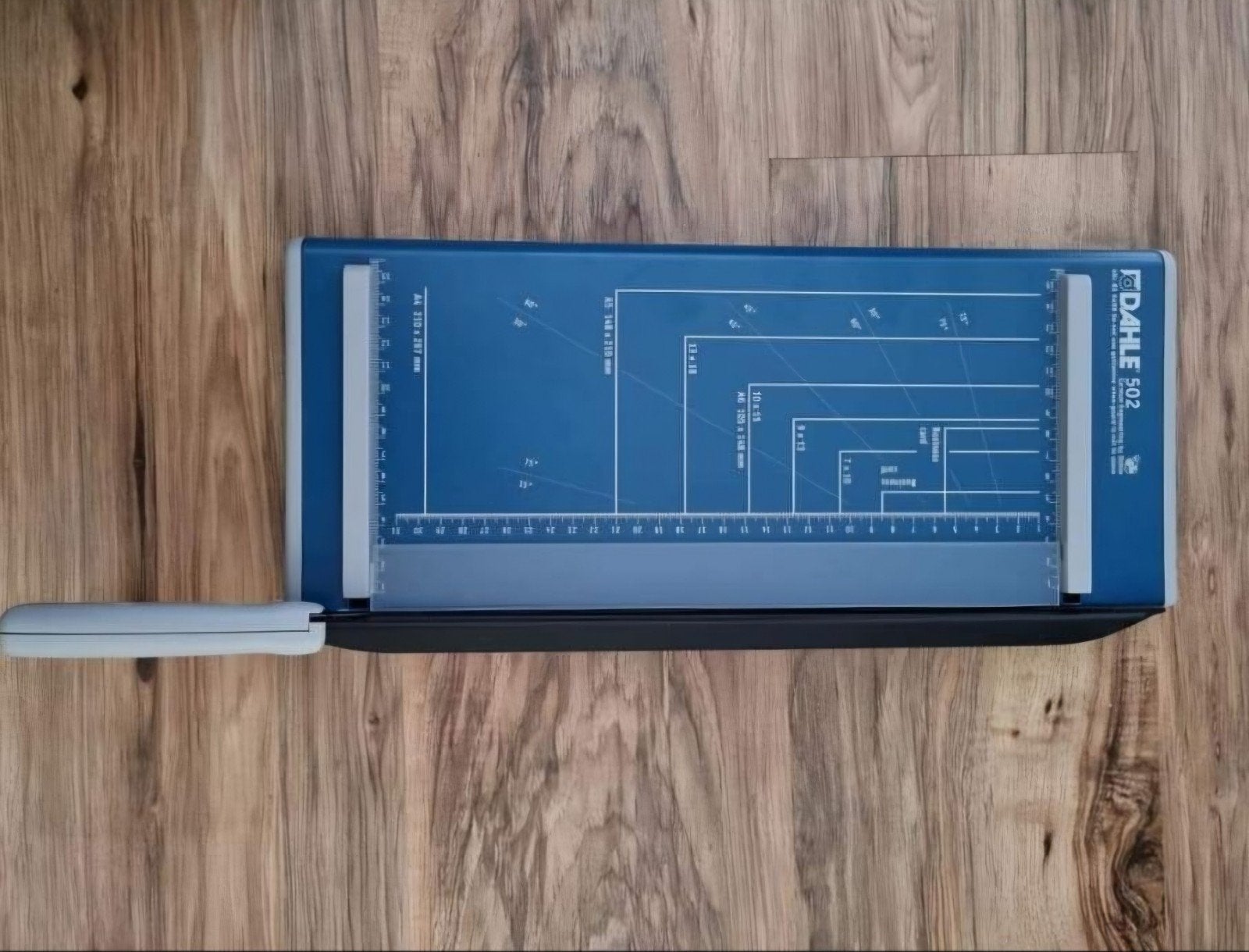 Dahle snijmachine, Ophalen