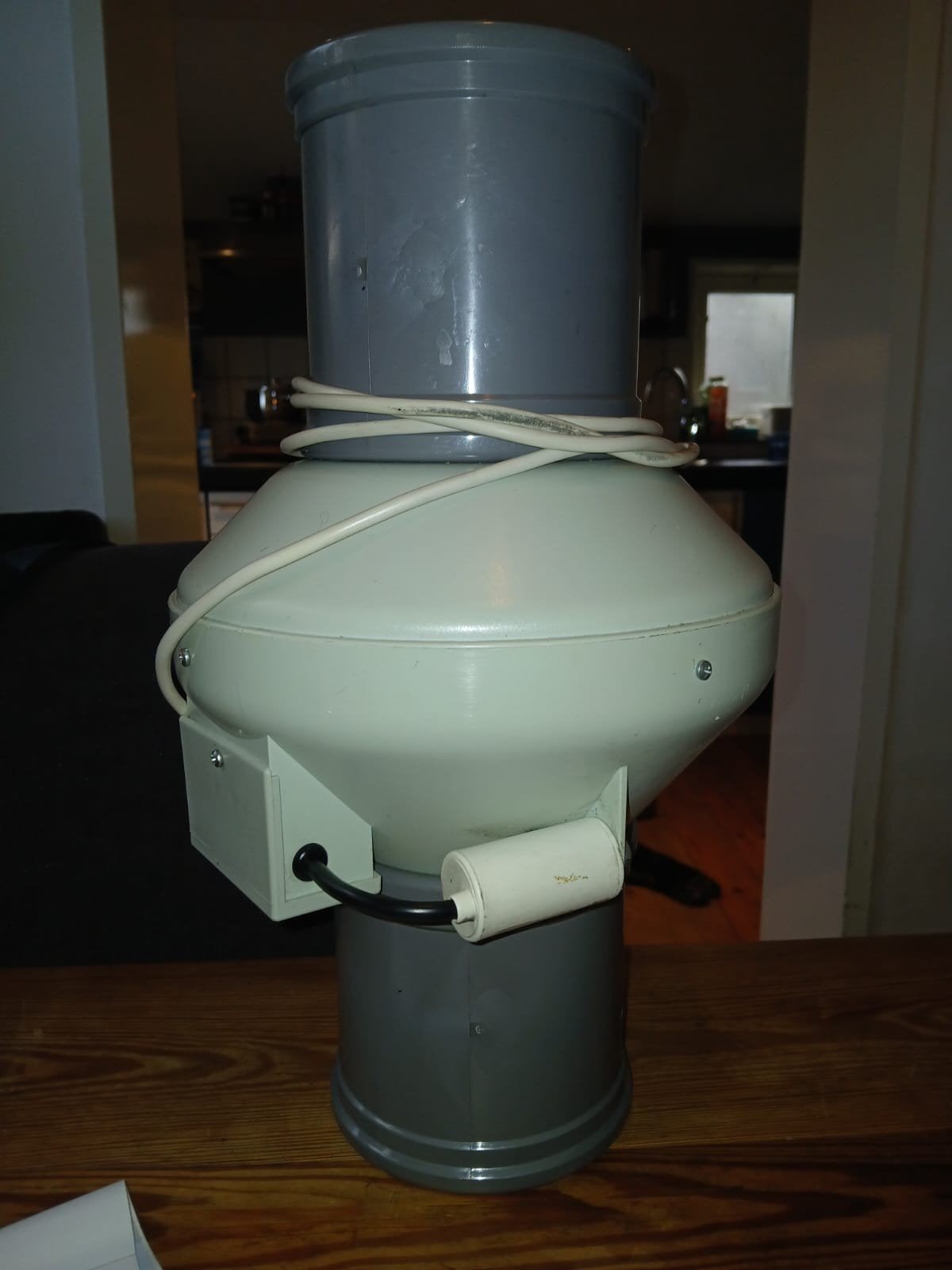 Systemair Buisventilator RVK 100E2-A1 220v., Doe-het-zelf en Verbouw, Ophalen, Nieuw, Ventilator en Afzuiger