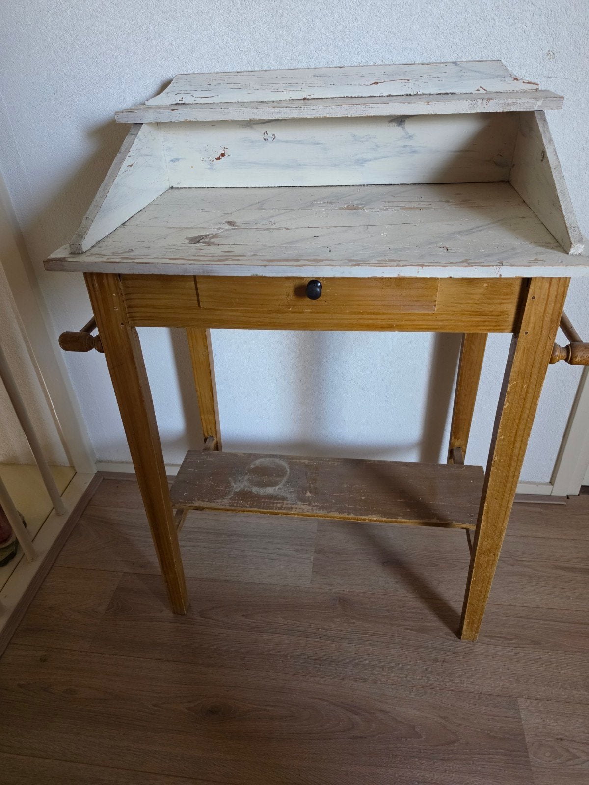 Houten wastafel met lade, Ophalen