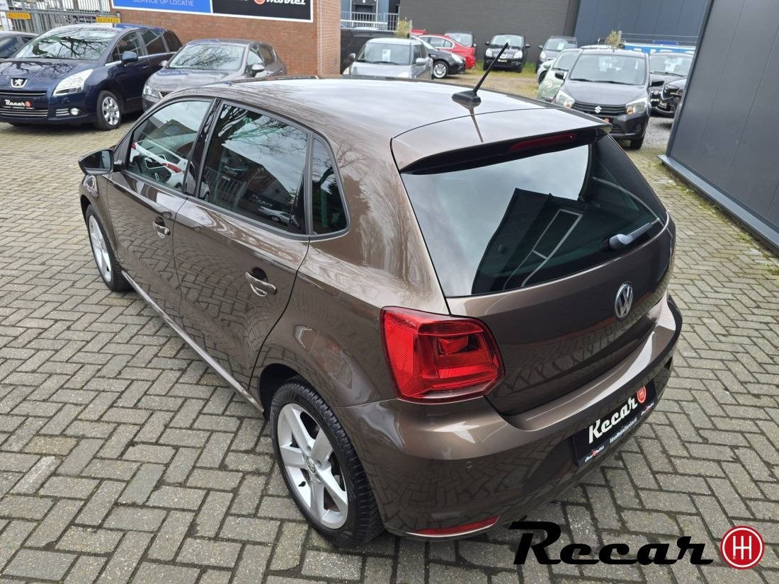 Volkswagen Polo - 1.2 TSI Highline/5Drs/StoelVrw/Navi/Pdc/Mo, Auto's, Euro 6, Bruin, Bedrijf, Handgeschakeld