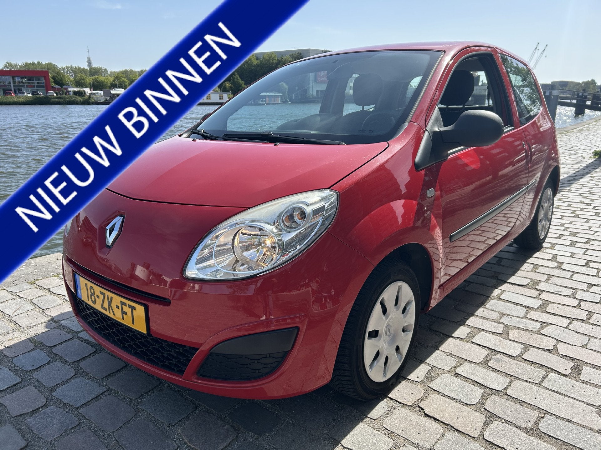 Renault Twingo 1.2 Authentique airco keurige auto 135xxx km, Auto's, Voorwielaandrijving, Dealer onderhouden, Twingo, Gebruikt