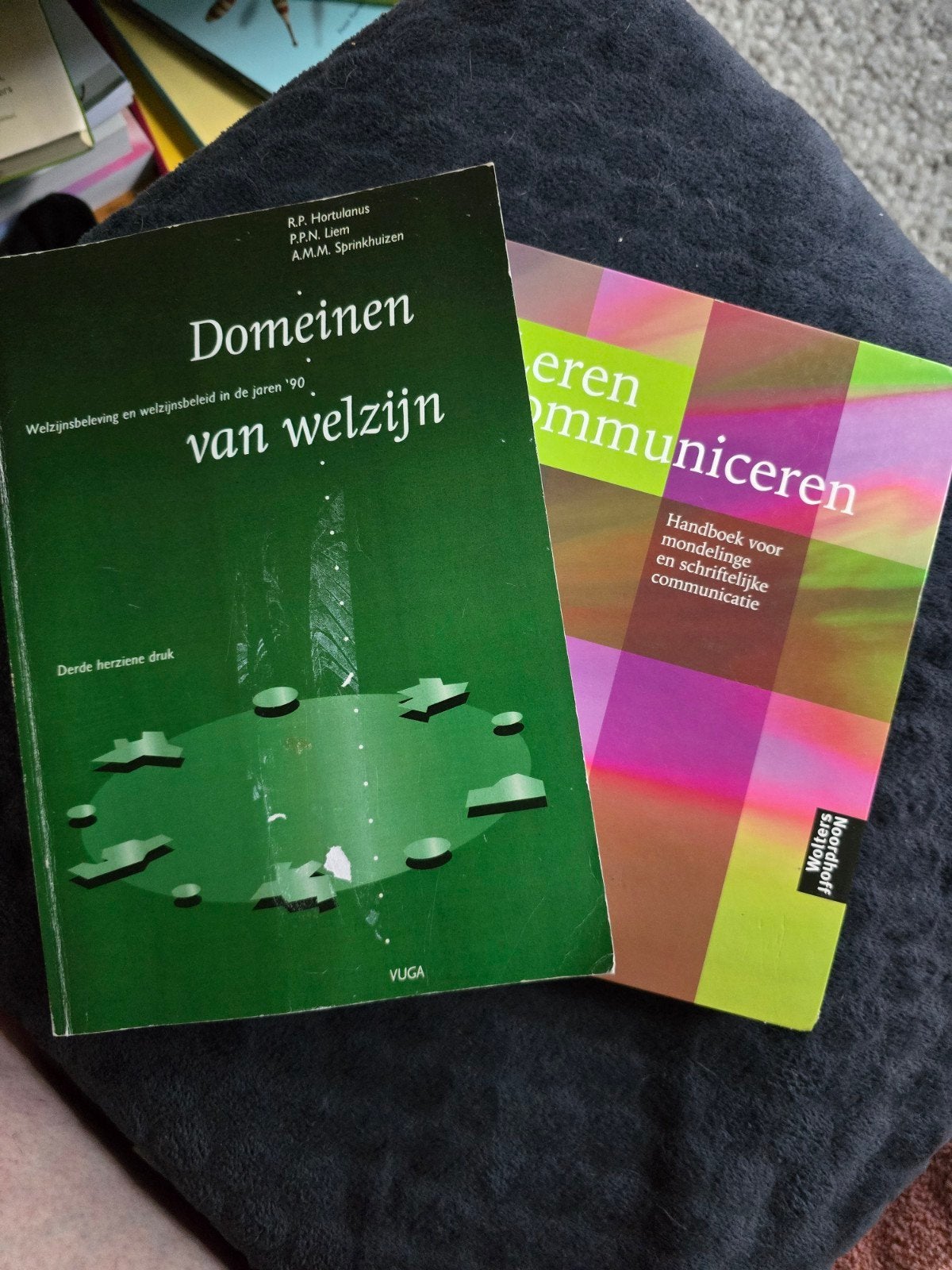 GRATIS: Leren Communiceren & Domeinen van Welzijn, Boeken, Studieboeken en Cursussen, Gelezen, Alpha, Ophalen of Verzenden
