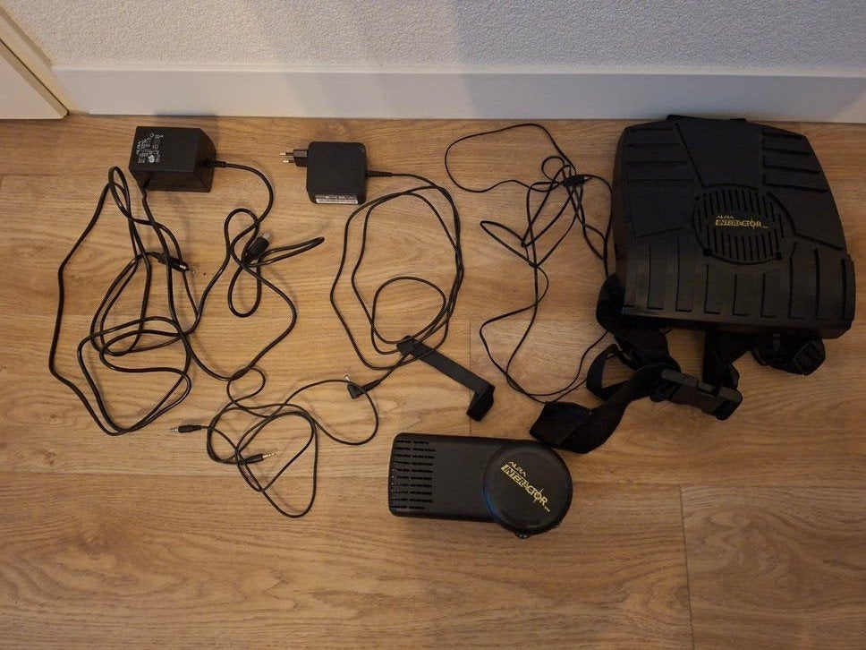 Aura Interactor VR Game Wear - SNES & Sega Genesis, Ophalen of Verzenden, Gebruikt, Overige platformen